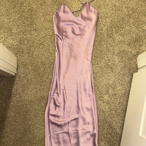 Dress - Picture 1 of 2